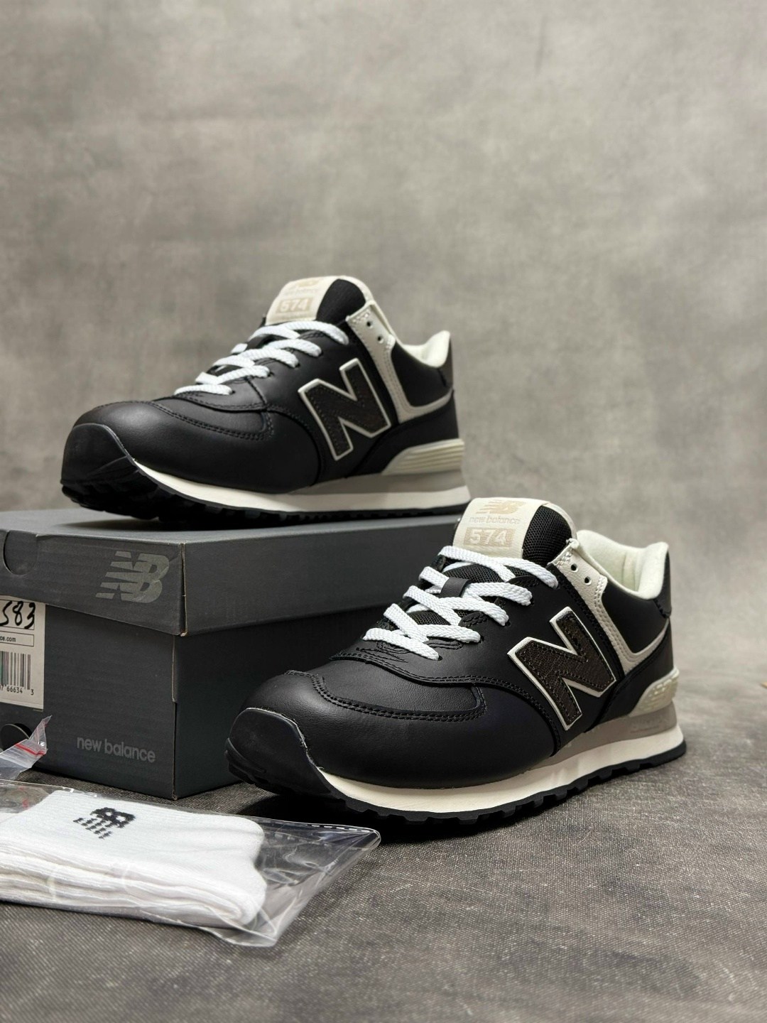кроссовки new balance 574,new balance 574 кожаные,new balance 574 мужские кожаные черные,кроссовки new balance 574 черные кожаные,кроссовки new balance