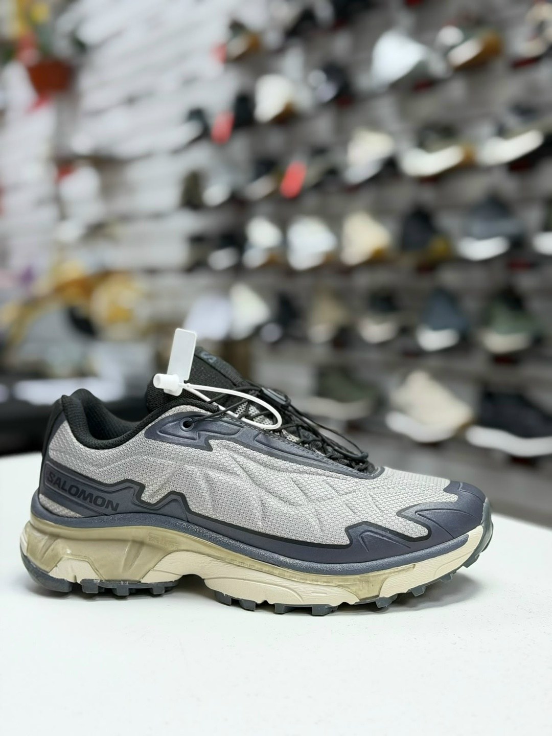 кроссовки salomon xt,кроссовки salomon,мужские кроссовки salomon,мужской кроссовки,серо-серебристые кроссовки salomon xt-slate advanced