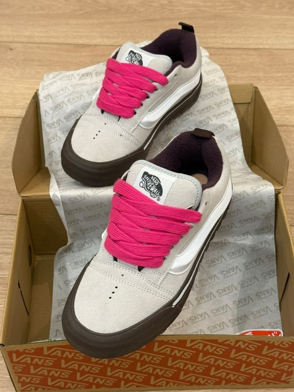 кроссовки vans,кеды vans,,женские кеды vans,кеды vans knu skool