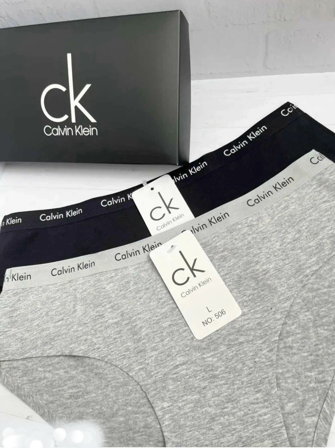 комплект трусов слипы calvin klein,комплект трусов слипы calvin klein underwear,женские трусы calvin klein,трусы женские calvin klein слипы,брендовые трусы