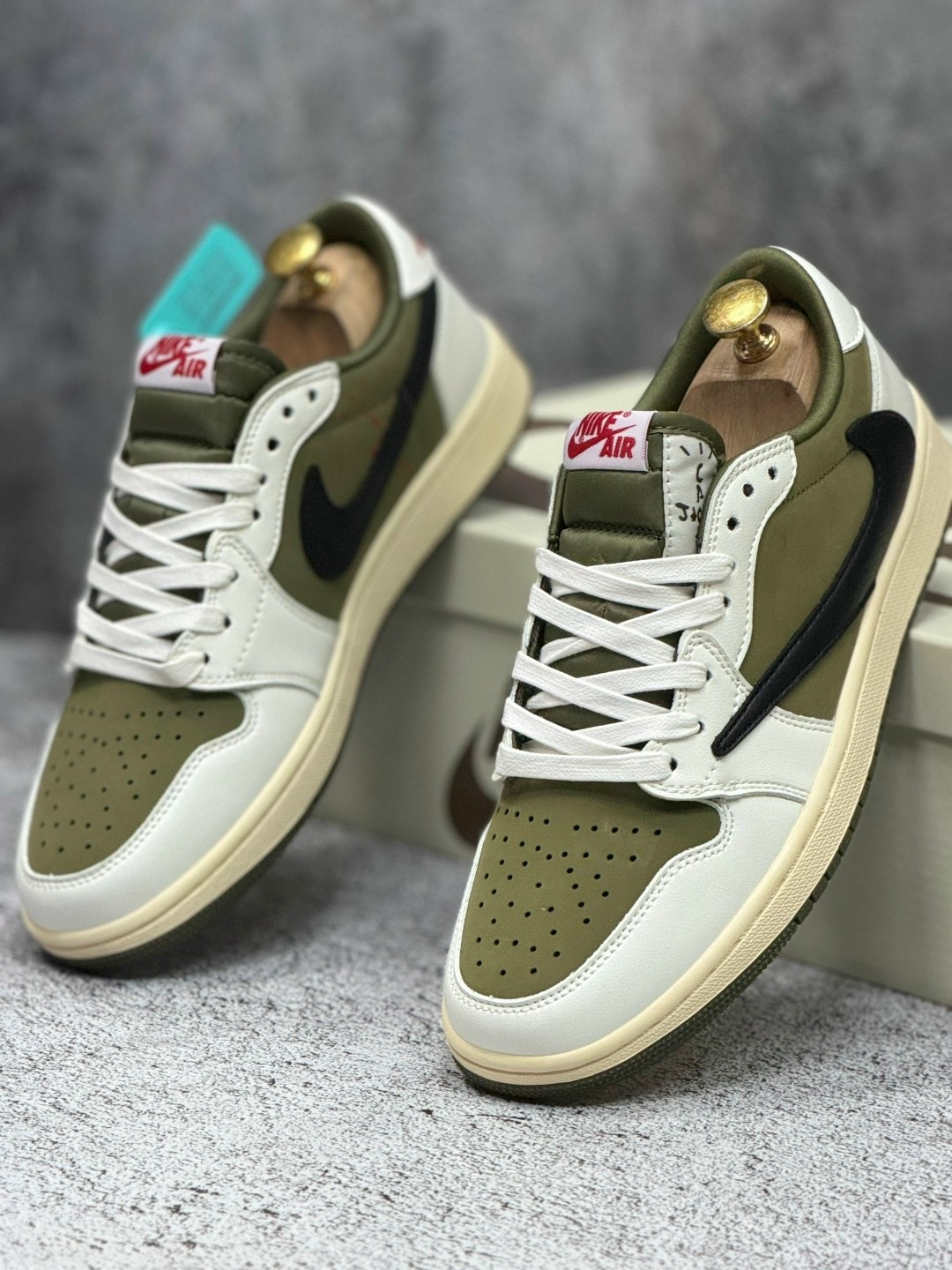 кроссовки nike travis scott x air jordan 1 low,nike air jordan 1 low travis scott,кроссовки nike air jordan 1 low travis scott olive,кроссовки nike travis scott air jordan 1 low,кроссовки nike air jor