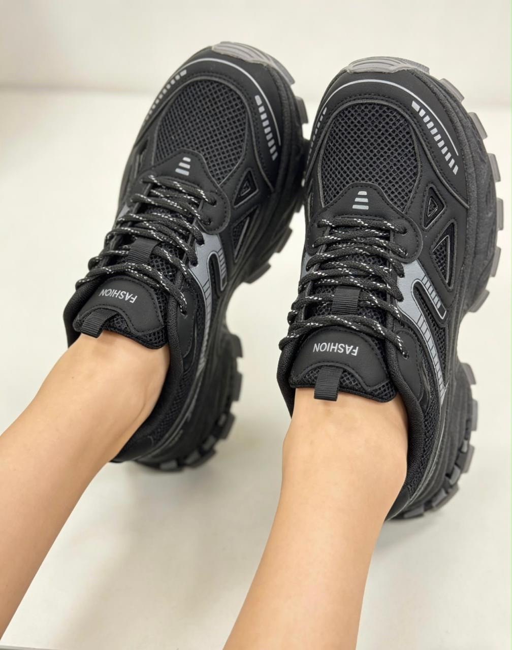 кроссовки баленсиага трак,мужские кроссовки balenciaga runner черные,кроссовки balenciaga track,кроссовки женские balenciaga,баленсиага трек 2 кроссовки