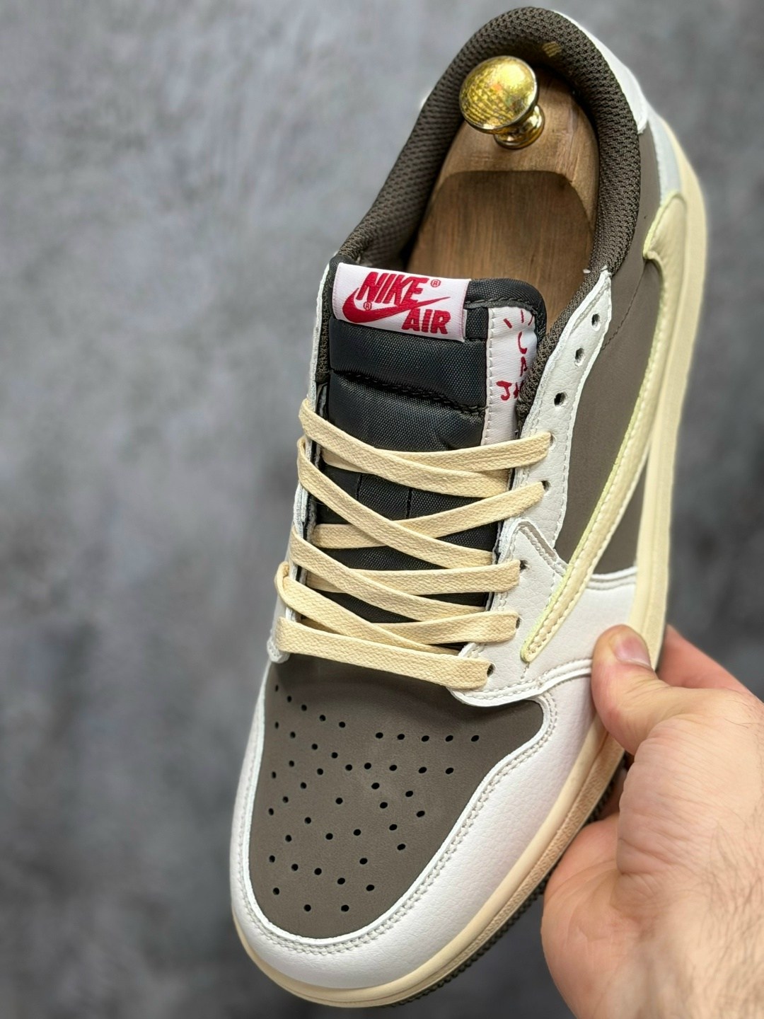кроссовки nike air jordan 1 low x travis scott,nike air jordan 1 low travis scott reverse mocha,кроссовки nike air jordan 1 low travis scott,nike air jordan 1 low travis scott,nike air jordan 1 low x