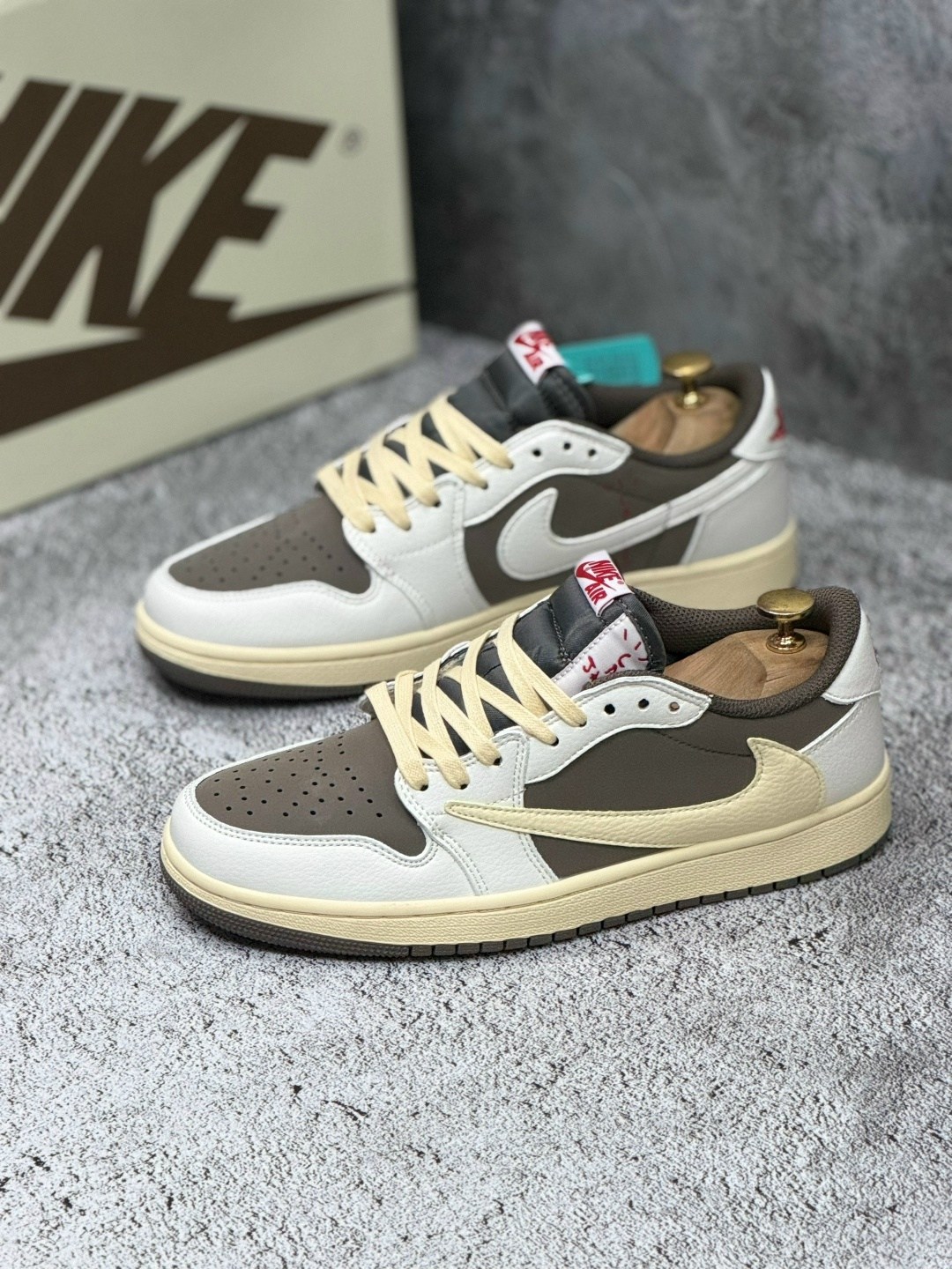 кроссовки nike air jordan 1 low x travis scott,nike air jordan 1 low travis scott reverse mocha,кроссовки nike air jordan 1 low travis scott,nike air jordan 1 low travis scott,nike air jordan 1 low x
