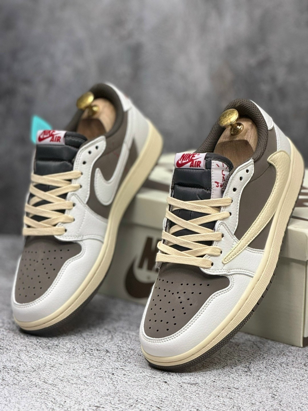 кроссовки nike air jordan 1 low x travis scott,nike air jordan 1 low travis scott reverse mocha,кроссовки nike air jordan 1 low travis scott,nike air jordan 1 low travis scott,nike air jordan 1 low x