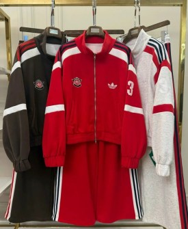 Костюм