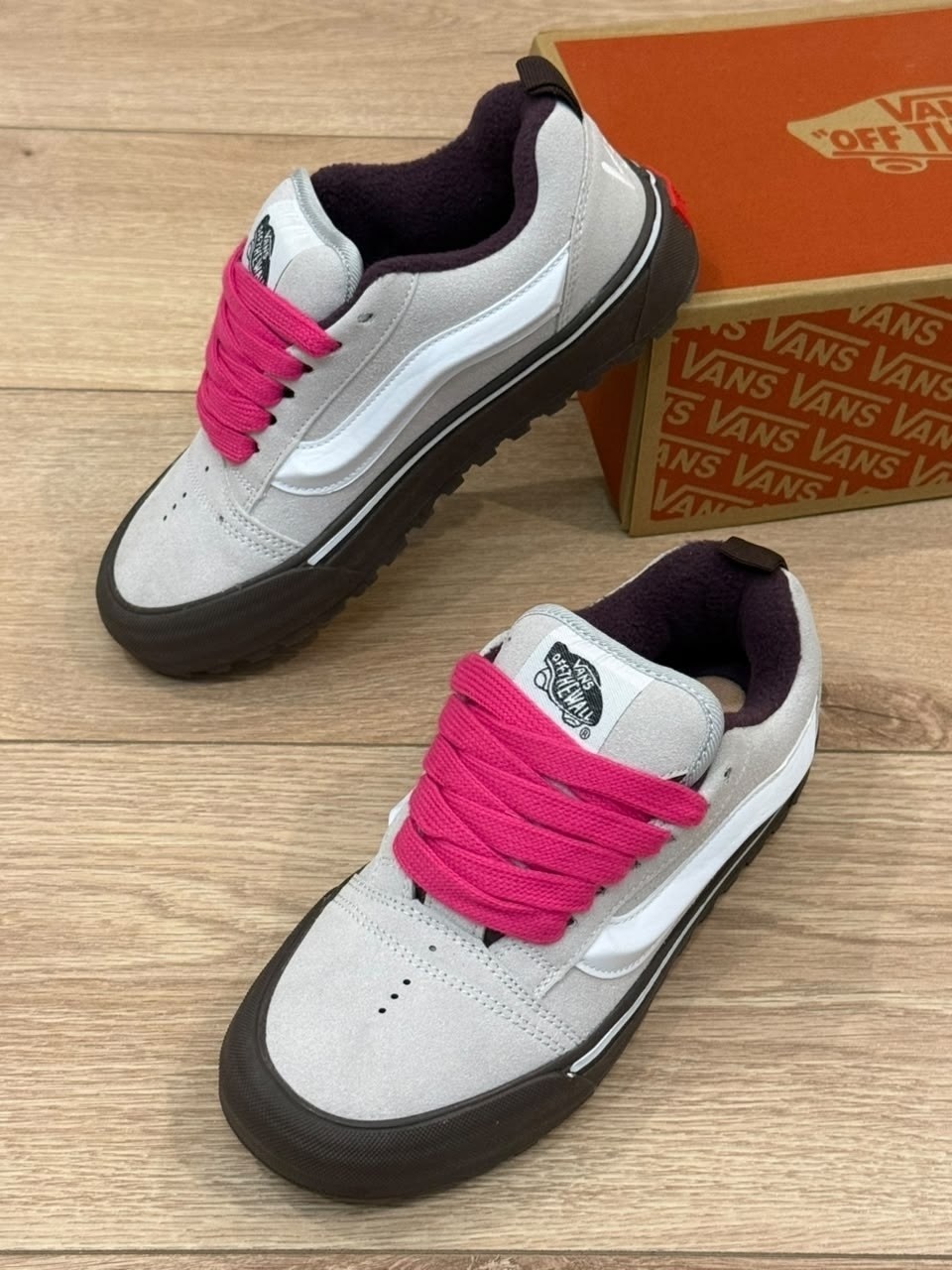 кроссовки vans,кеды vans,,женские кеды vans,кеды vans knu skool