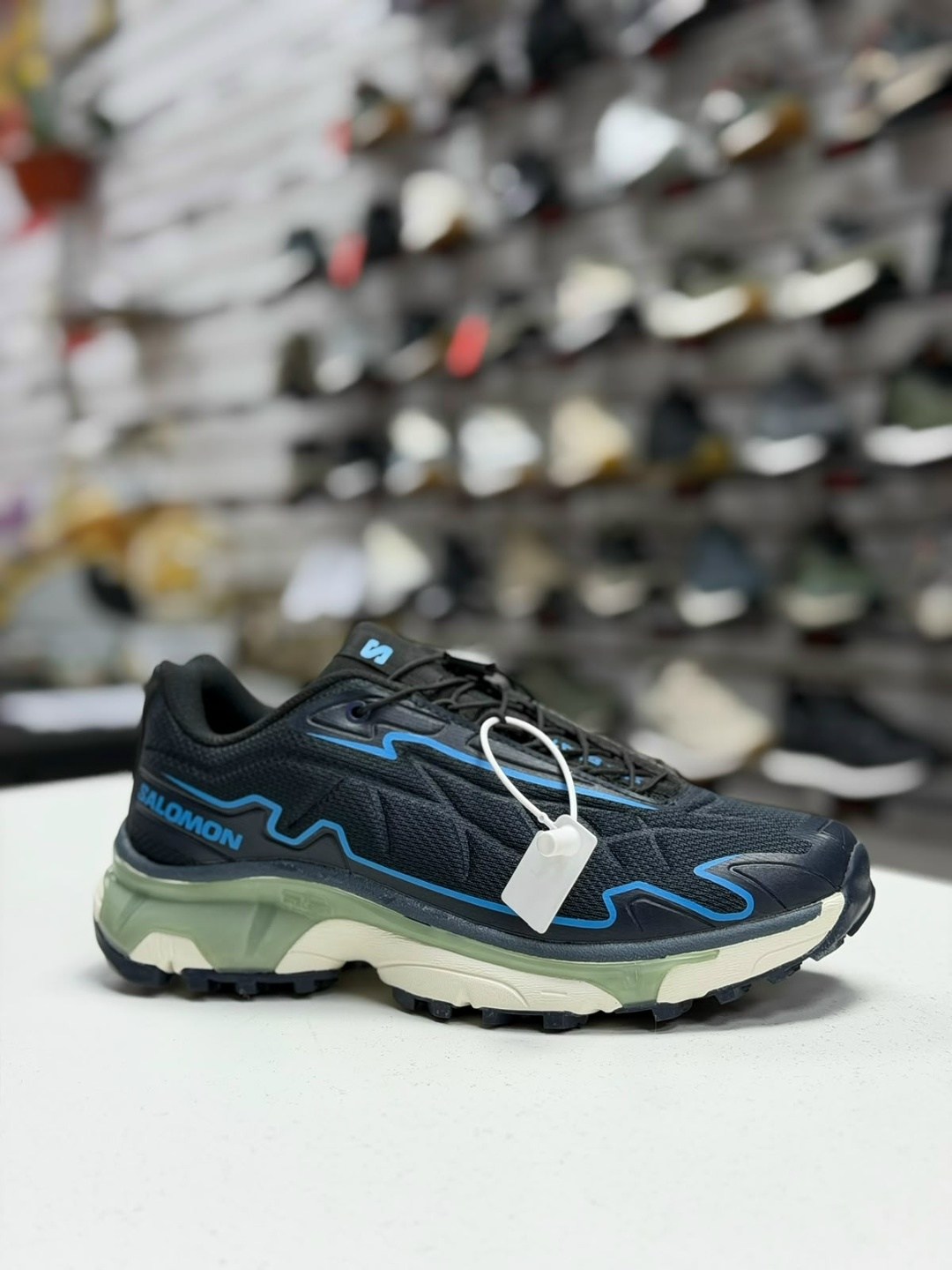 кроссовки salomon xt,кроссовки salomon,мужские кроссовки salomon,мужской кроссовки,серо-серебристые кроссовки salomon xt-slate advanced