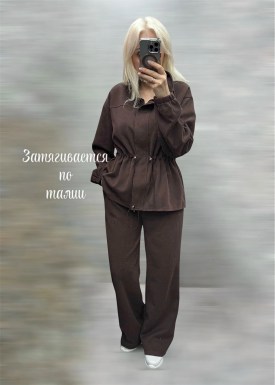 Костюм