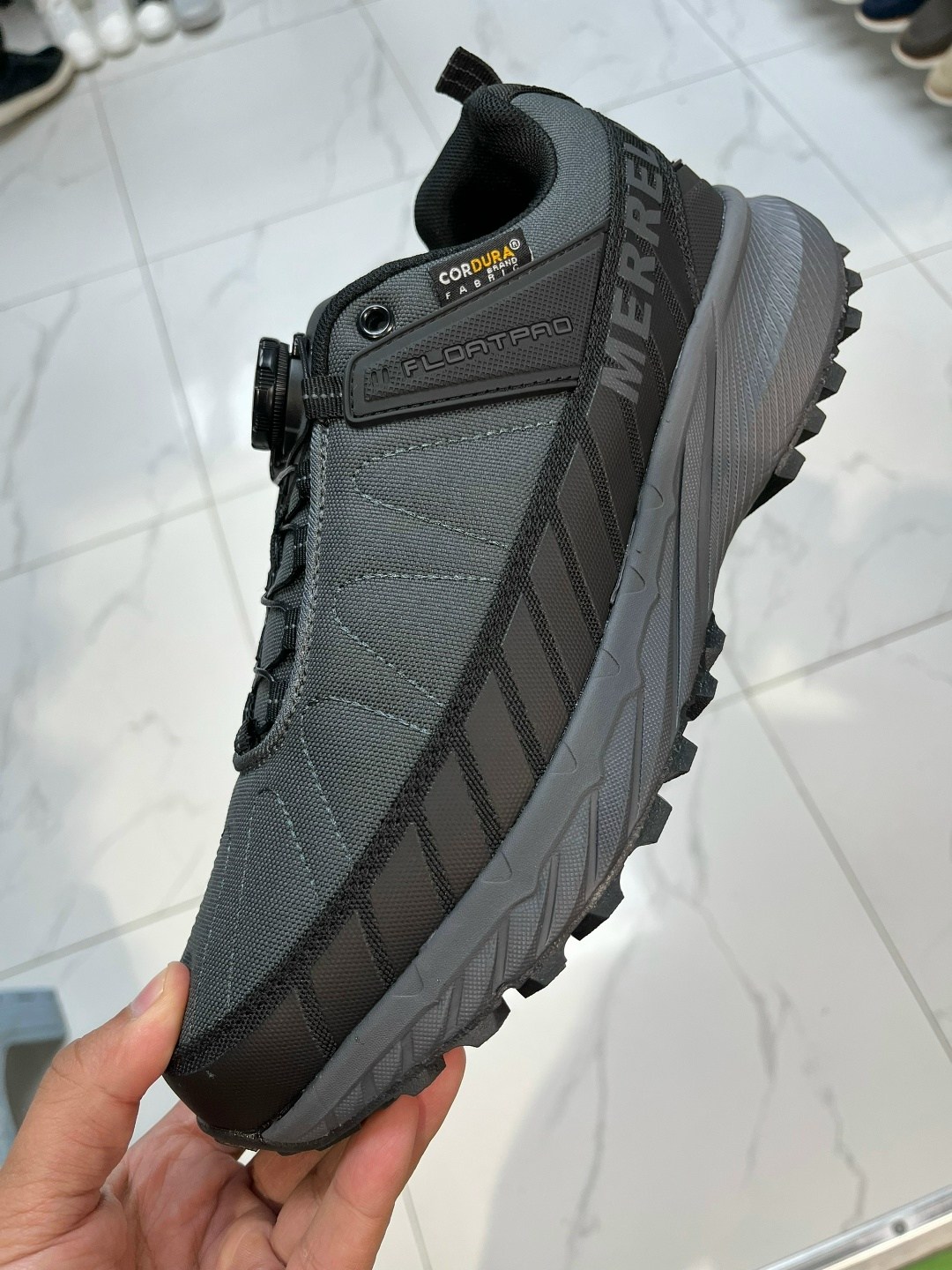 merrell кроссовки мужские,зимние мужские кроссовки merrell,кроссовки мужские мерелл летние,кроссовки merrell,кроссовки