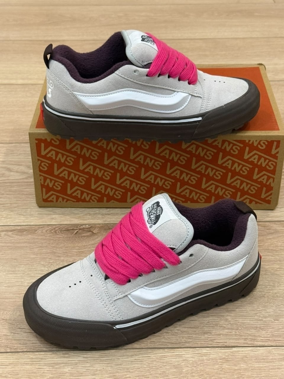 кроссовки vans,кеды vans,,женские кеды vans,кеды vans knu skool