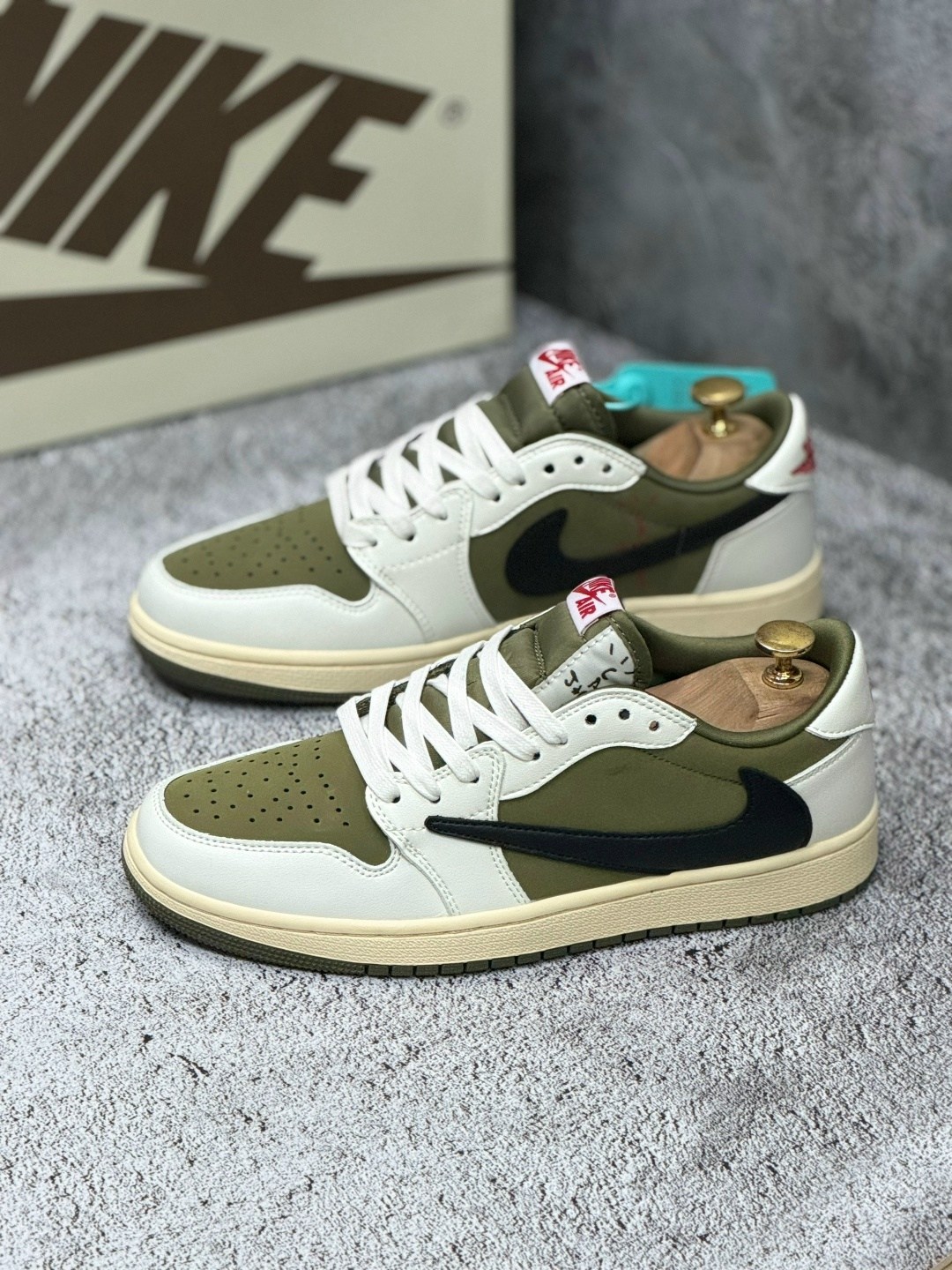 кроссовки nike travis scott x air jordan 1 low,nike air jordan 1 low travis scott,кроссовки nike air jordan 1 low travis scott olive,кроссовки nike travis scott air jordan 1 low,кроссовки nike air jor