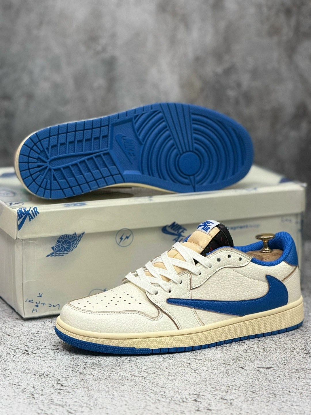 air jordan 1 low travis scott,nike air jordan 1 low travis scott,кроссовки,кроссовки nike travis scott x air jordan 1 low,jordan 1 low travis scott