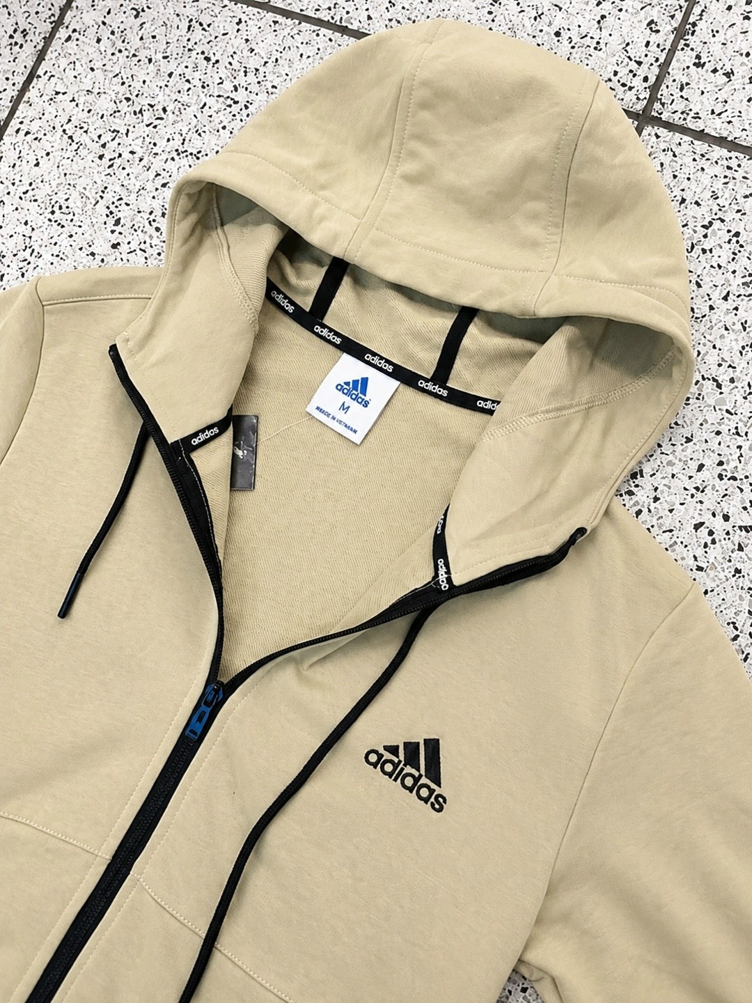 костюм спортивный adidas,мужские спортивные костюмы адидас ,спортивный костюм adidas мужской утепленный,спортивный костюм adidas мужской,спортивные костюмы мужские адидас