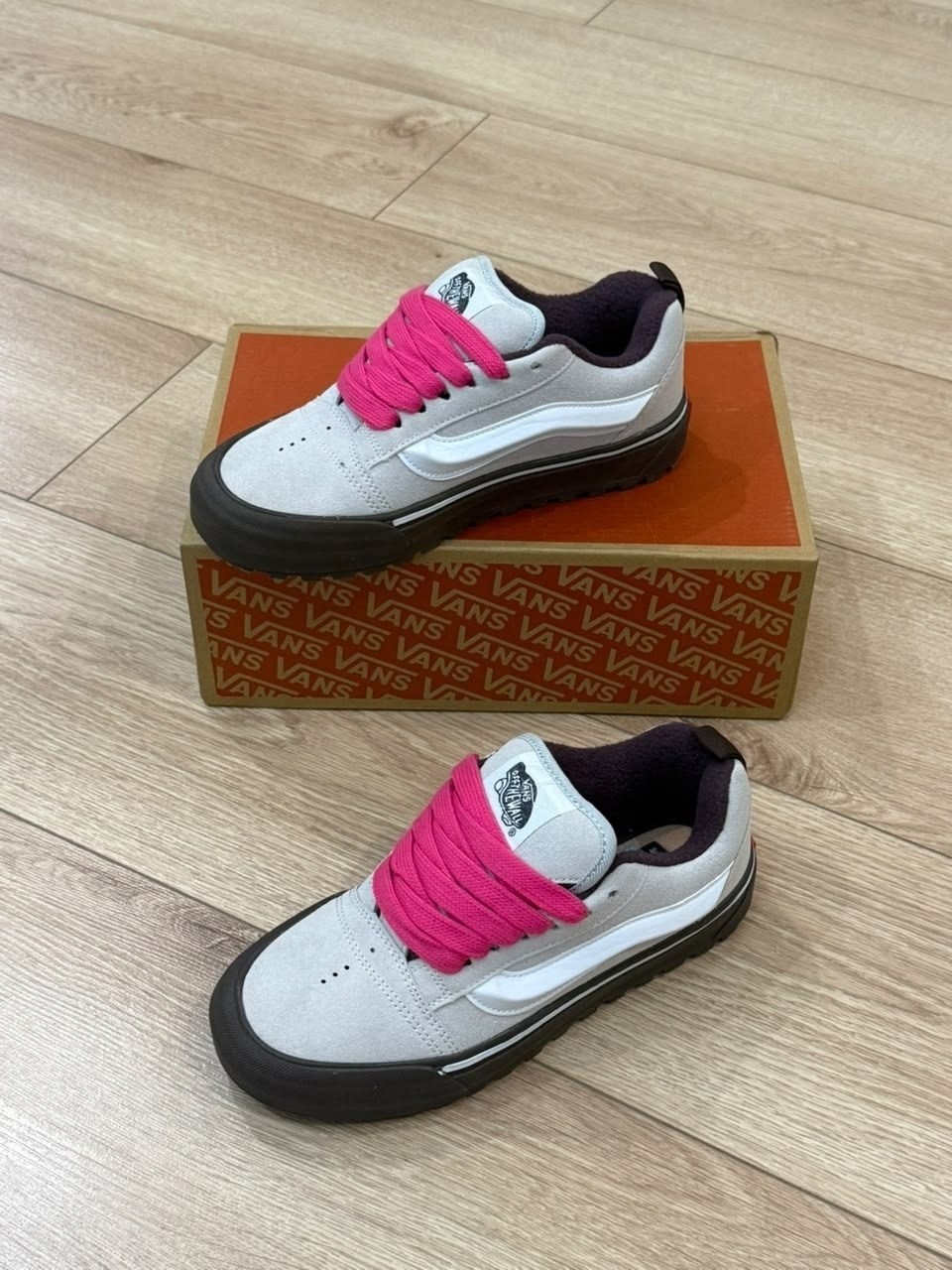 кроссовки vans,кеды vans,,женские кеды vans,кеды vans knu skool