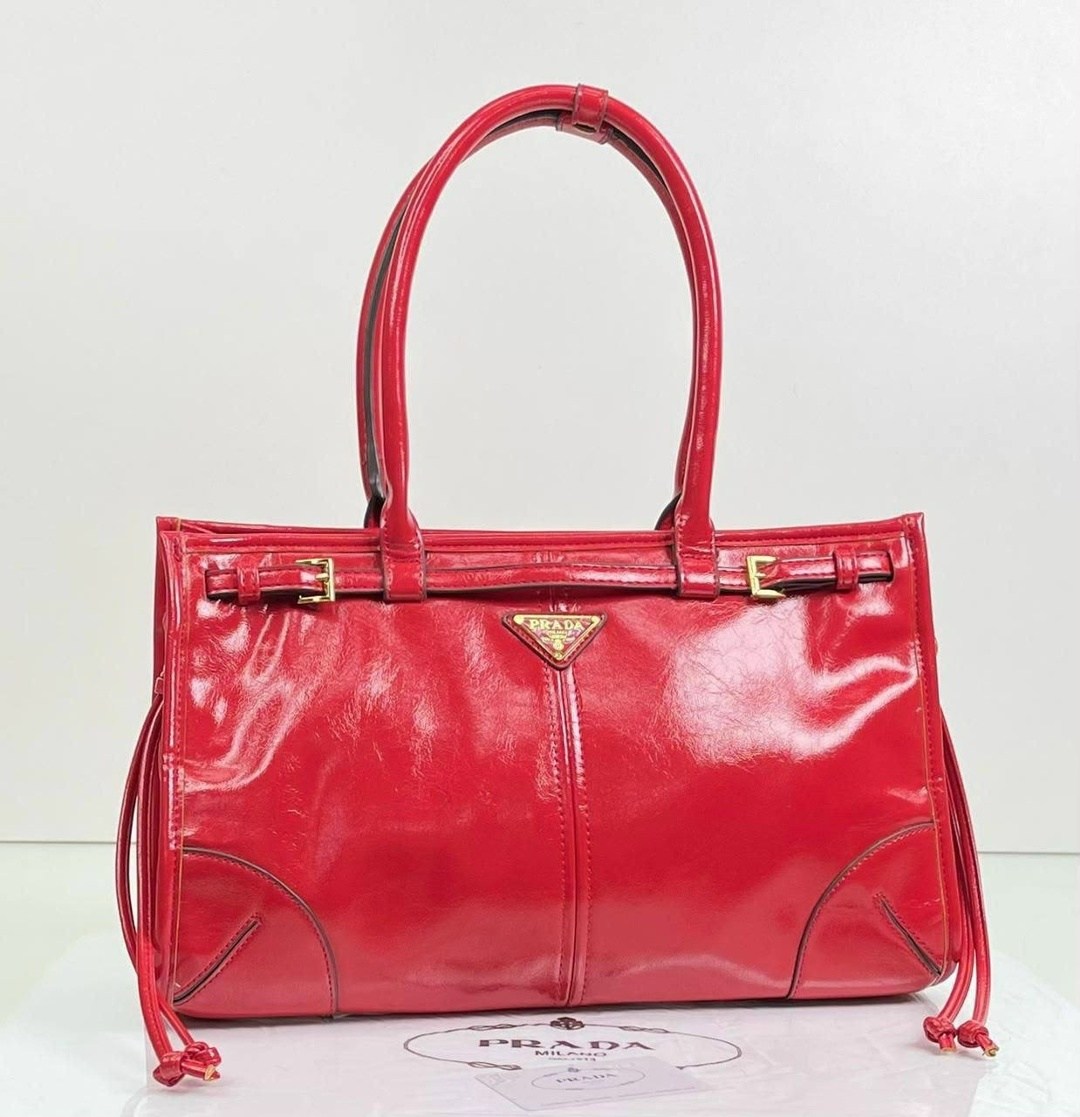 сумка prada натуральная кожа 32-16,сумка prada,сумка,женская сумка prada,модная сумка