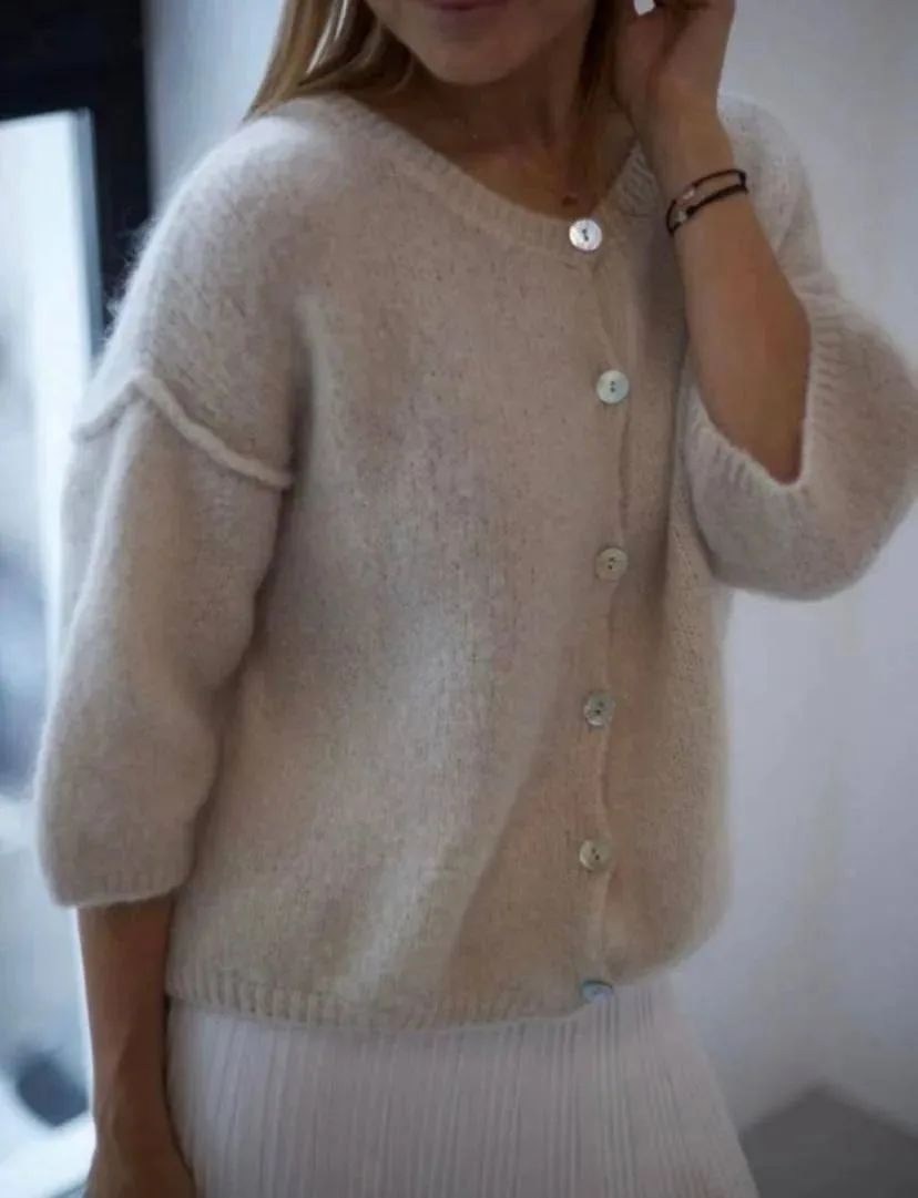 вязаный кардиган,кардиган,мохеровый кардиган реглан сверху nigrum,кардиган спицами,женский кардиган
