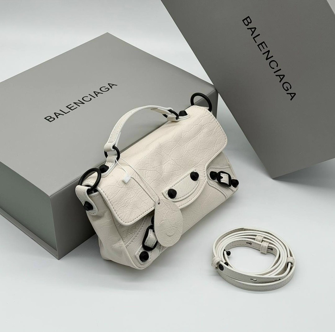 сумка balenciaga,balenciaga сумка женская,сумка баленсиага,сумка,сумка lariat balenciaga