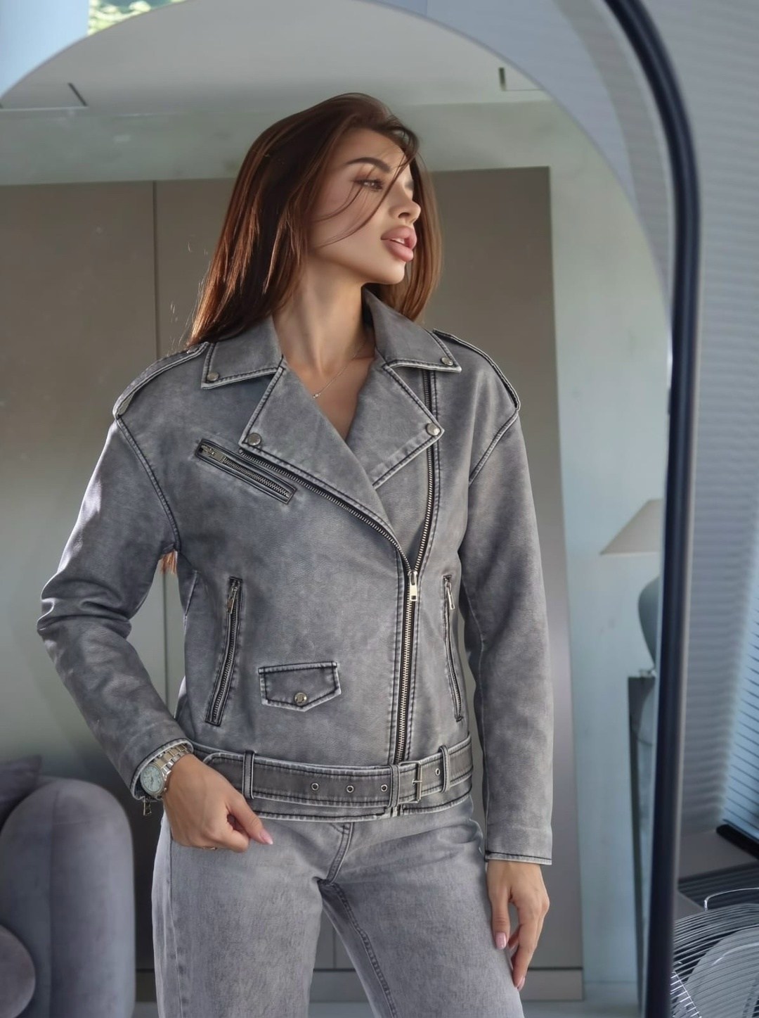 косуха винтажная куртка кожаная oversize серая monyken,косуха куртка,косуха кожаная женская куртка оверсайз,женская косуха,косуха