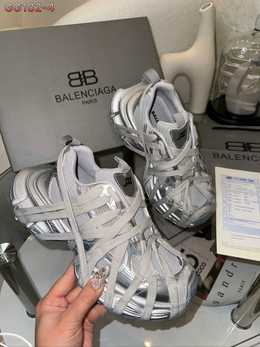 кроссовки женские balenciaga,кроссовки balenciaga balenciaga кроссовки,кроссовки balenciaga,balenciaga 3 xl кроссовки,кроссовки balenciaga на шнуровке
