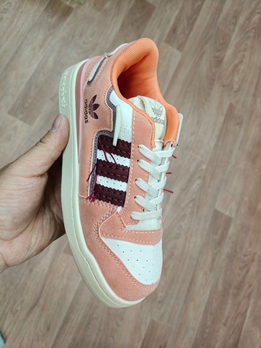 кроссовки adidas,кроссовки мужские женские adidas,кроссовки,кроссовки адидас,кроссовки адидас с бустом