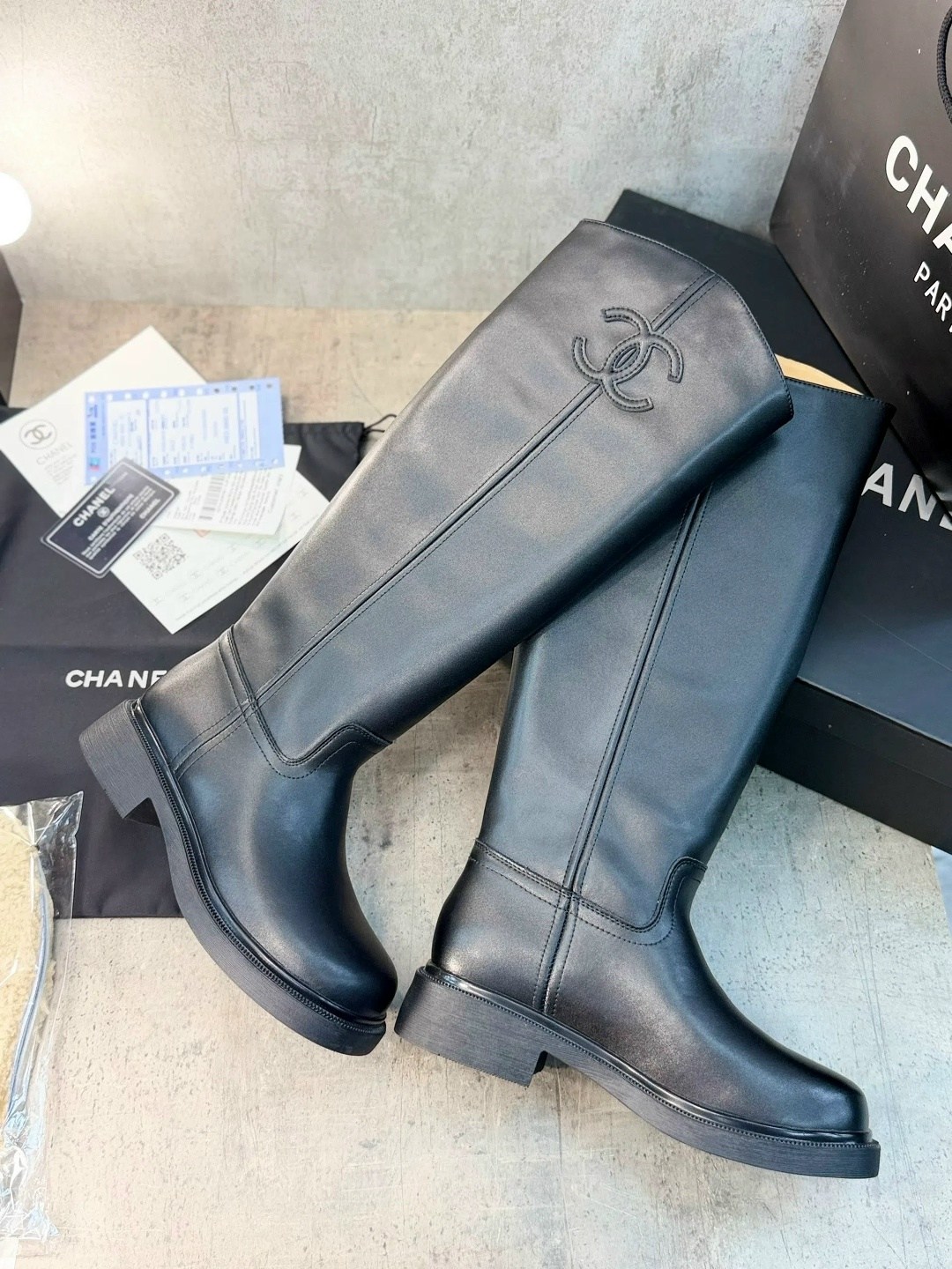 сапоги chanel,сапоги шанель,женские кожаные сапоги chanel premium black,сапоги,женские осенние сапоги chanel 2026 черные кожаные высокие