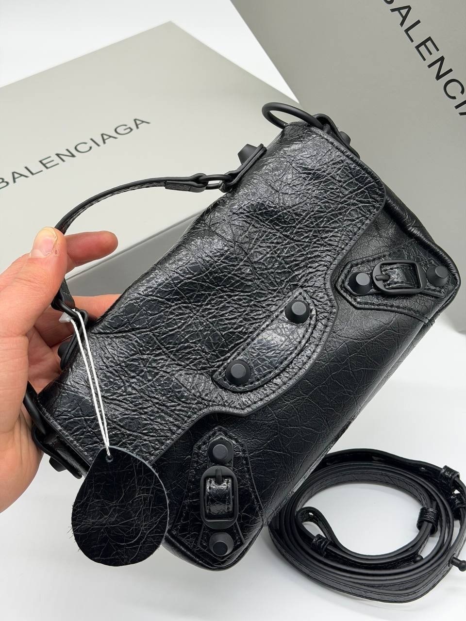 сумка balenciaga,balenciaga сумка женская,сумка баленсиага,сумка,сумка lariat balenciaga