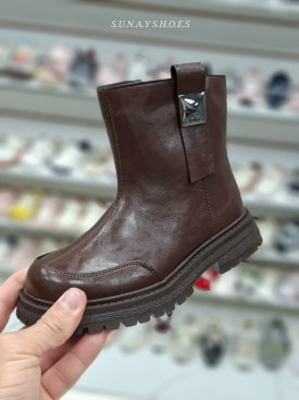 Ботинки