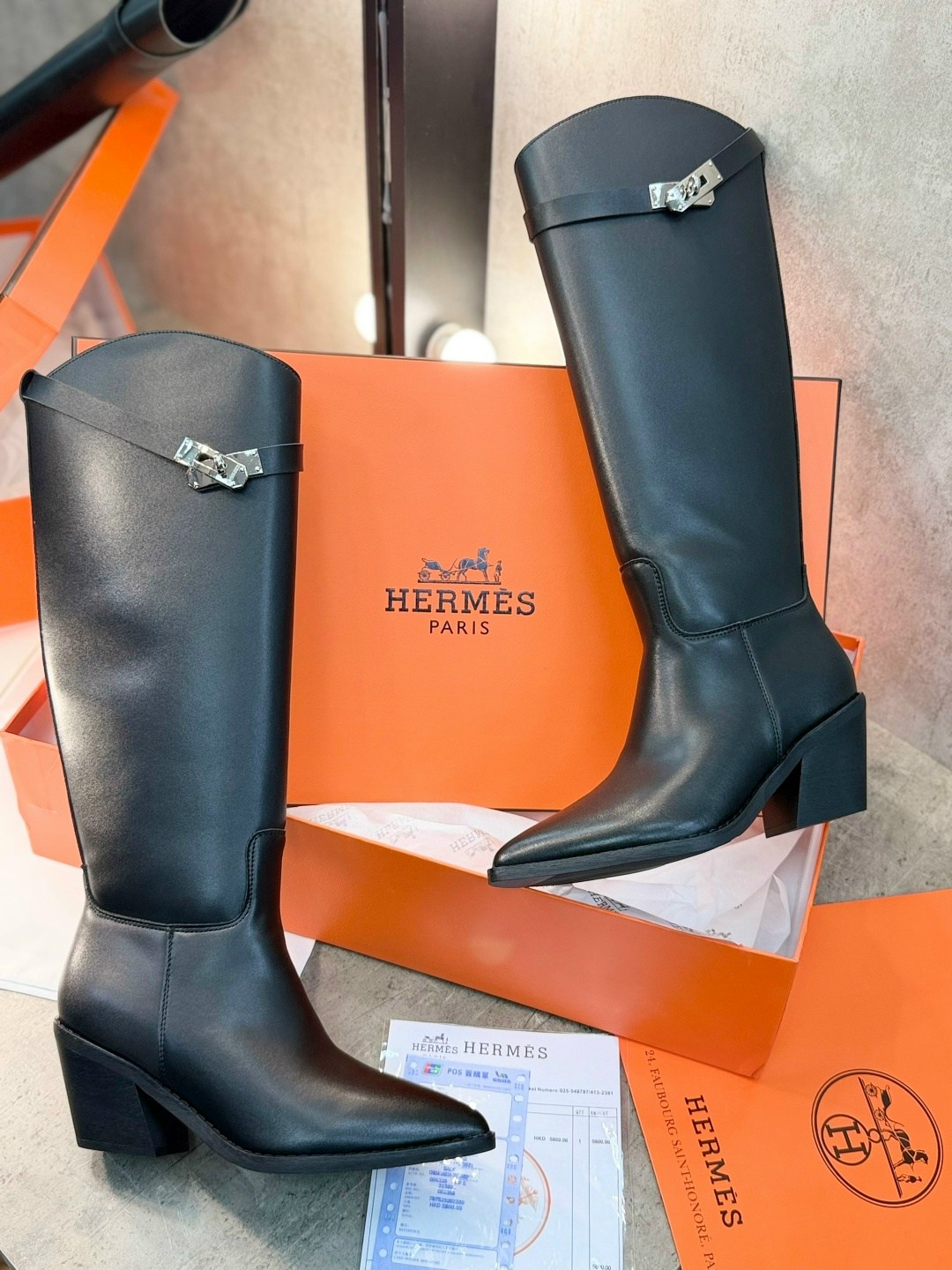 сапоги hermes,сапоги hermes женские,женские кожаные сапоги hermes чёрного цвета,сапоги эрмес,сапоги