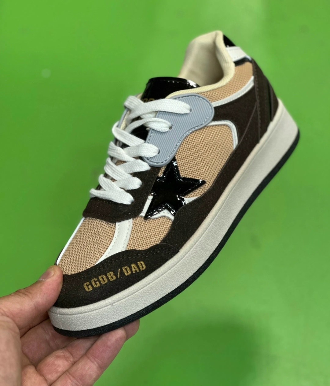 ,кроссовки женскиe,спортивная ,кроссовки golden goose,кроссовок