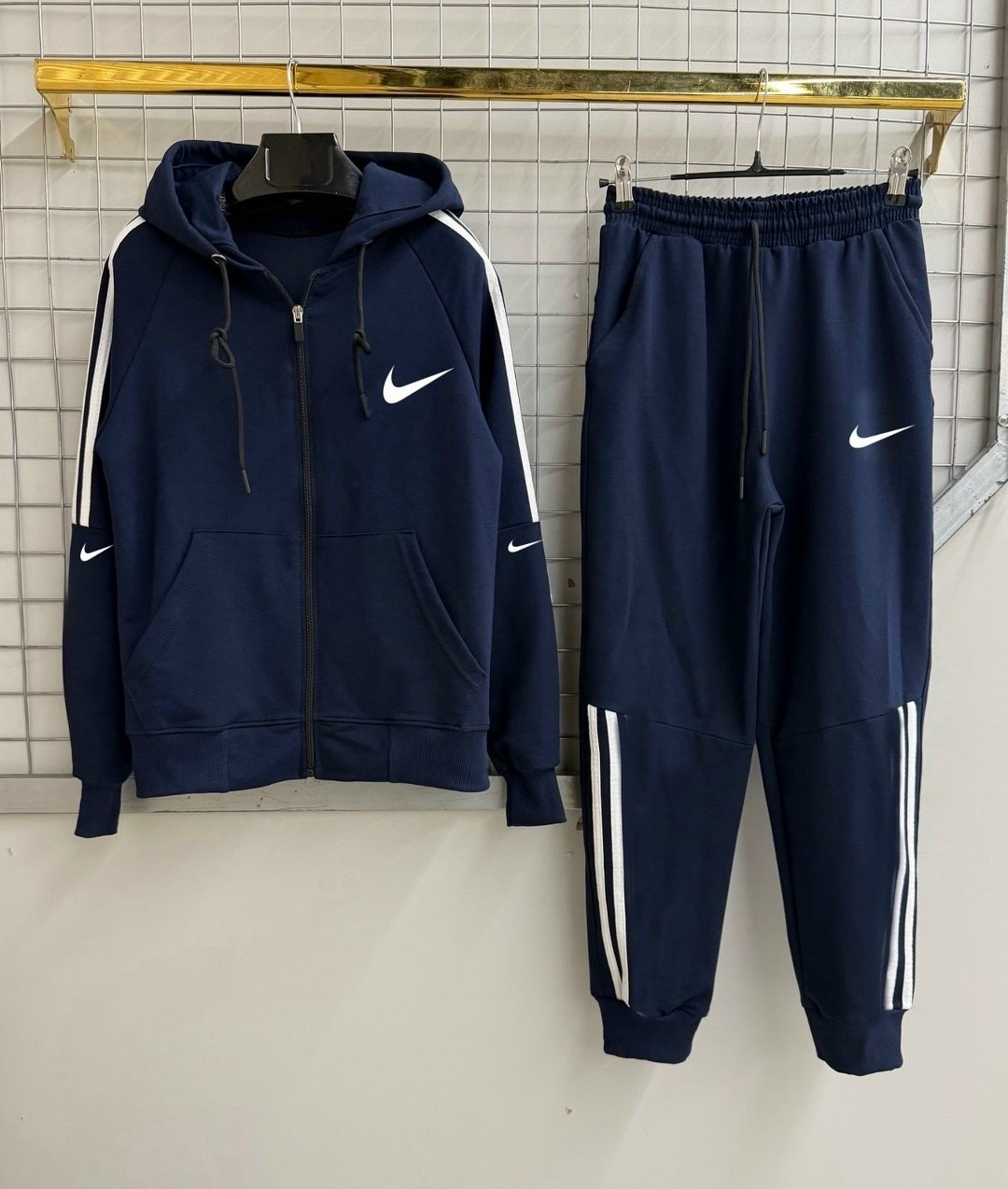 костюм спортивный adidas,детский спортивный костюм для мальчика,мужской спортивный костюм адидас серый,костюм адидас,серый костюм адидас