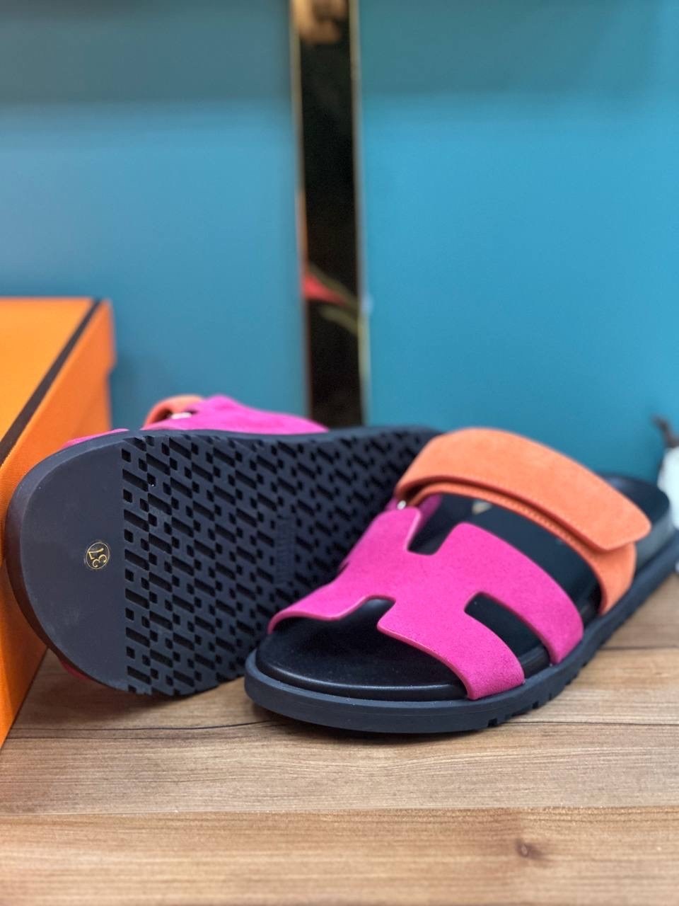 шлепки hermes,шлепки хермес оран,hermes шлепанцы,шлепки эрмес,сандалии hermes