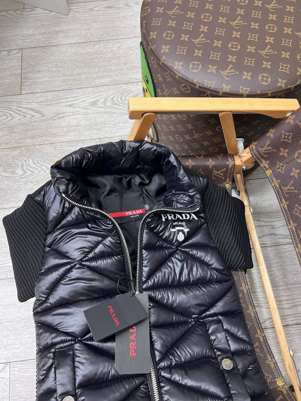 пуховик мужской moncler,пуховик prada,prada куртка,куртка теплая,куртка moncler