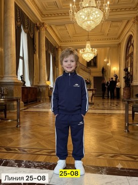 Костюм