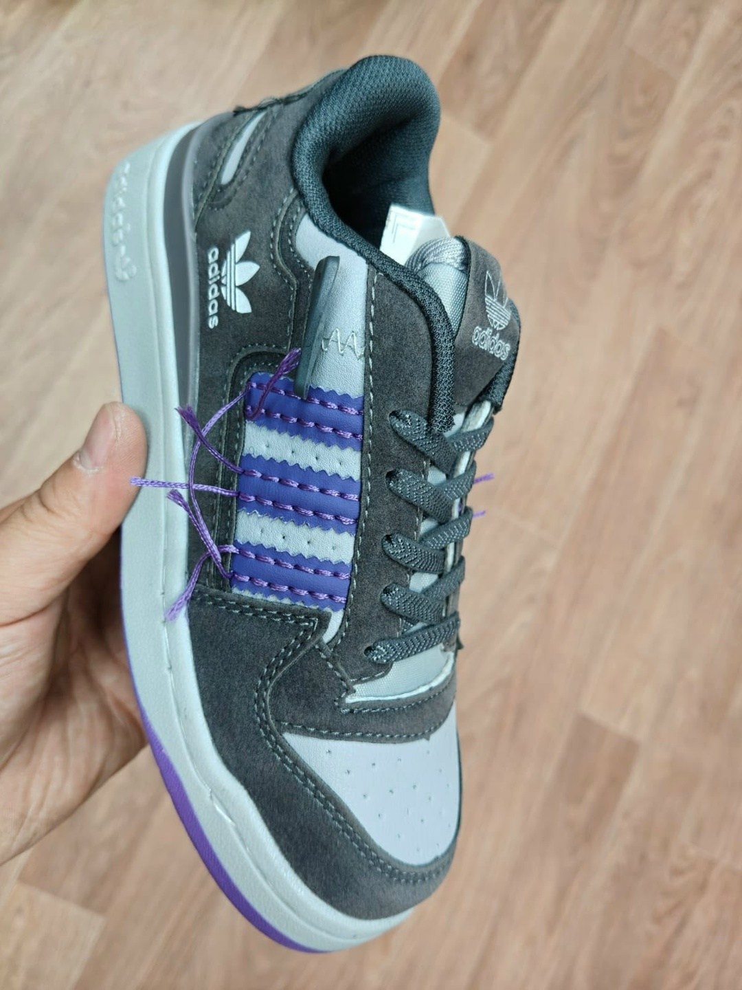 кроссовки adidas,кроссовки мужские женские adidas,кроссовки,кроссовки адидас,кроссовки адидас с бустом