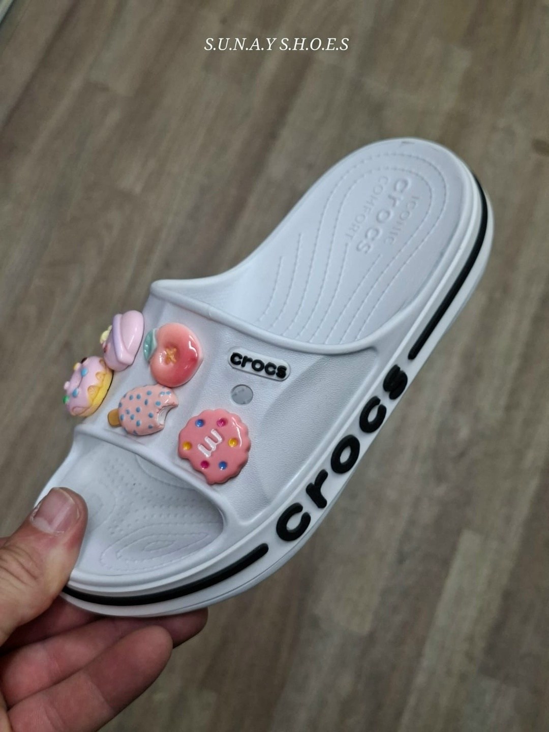 crocs сабо,кроксы crocs,,джибитсы на крокс,crocs crocs