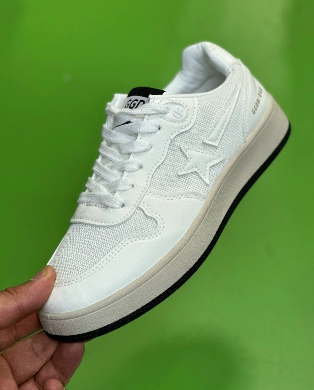 ,кроссовки женскиe,спортивная ,кроссовки golden goose,кроссовок