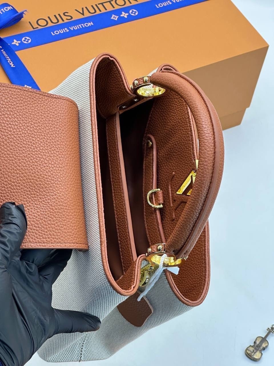 сумка женская louis vuitton 27-18 большой размер,сумка женская louis vuitton,cумка louis vuitton,кожаная сумка louis vuitton capucines bb текстиль,louis vuitton capucines