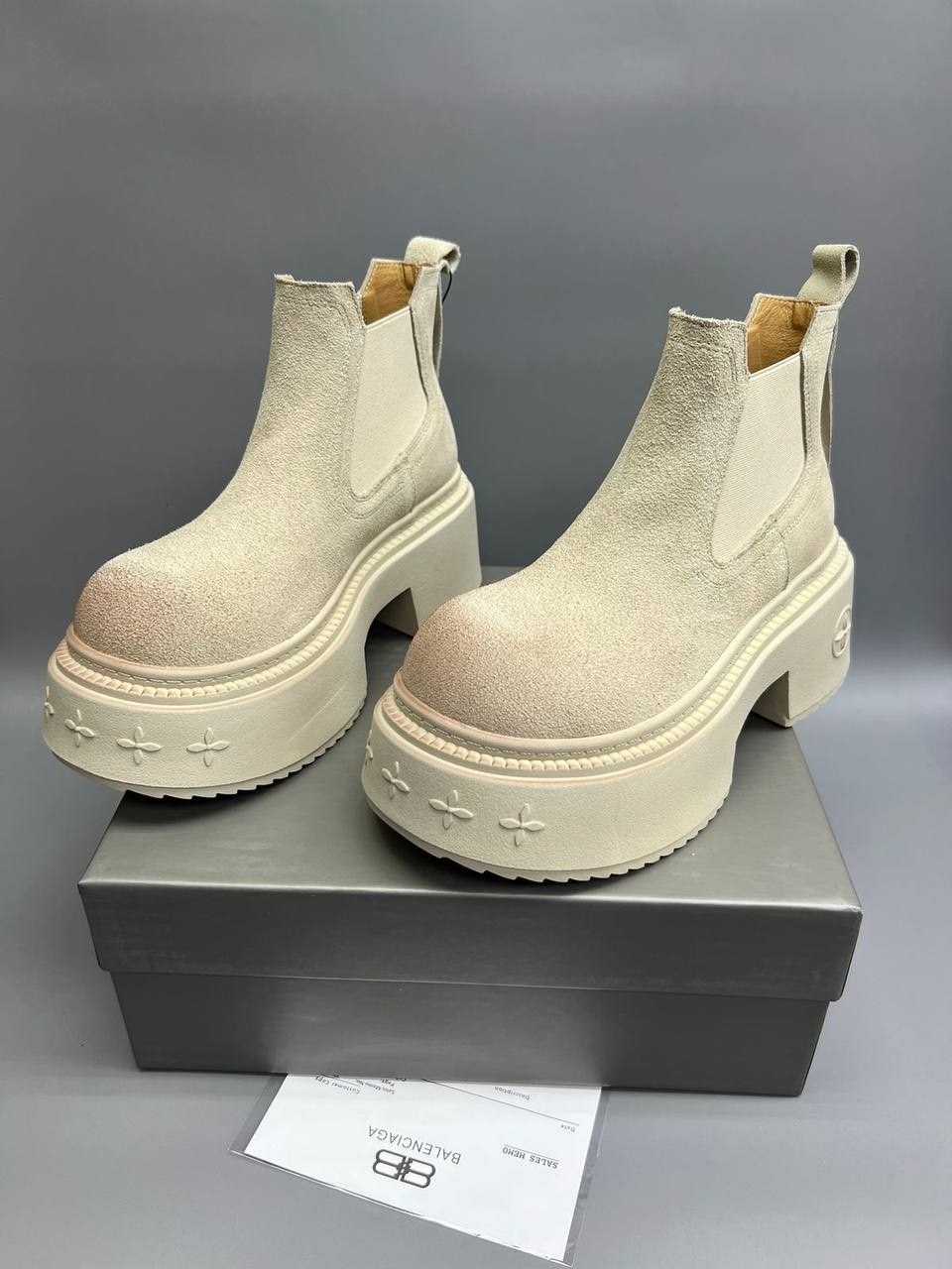 ,ботинки на высокой подошве balenciaga вх40, женская,ботинки brunello cucinelli,ботинки на високий подошва balenciaga