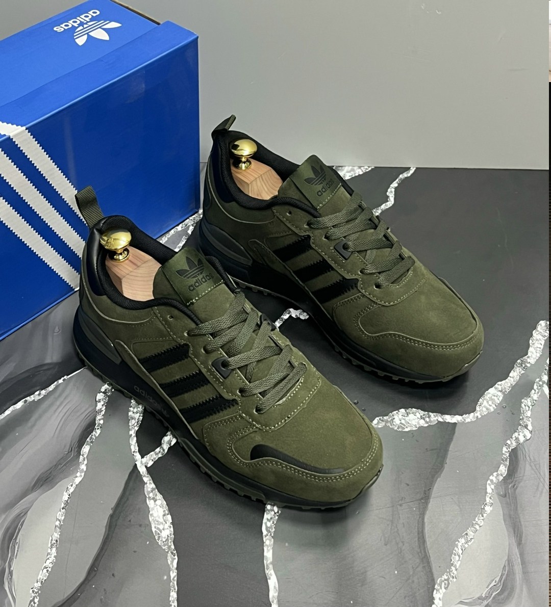 кроссовки адидас хаки мужские,adidas zx 750 green,мужские кроссовки adidas,adidas zx 750 зеленые,кроссовки adidas zx 750