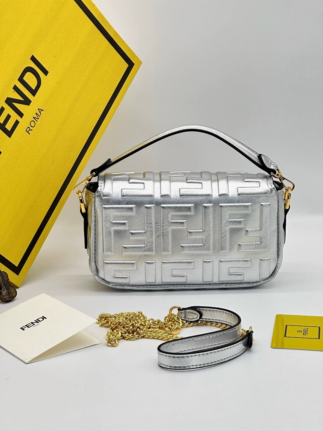 сумка fendi baguette,женская сумка fendi,cумка fendi,fendi сумка fendi,сумка фенди
