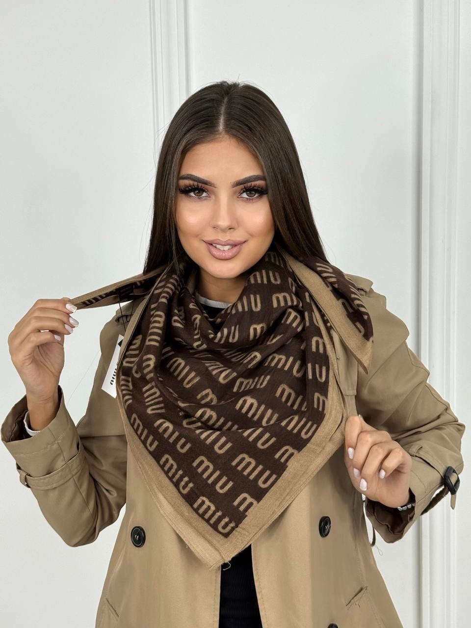 брендовый платок из шерсти celine,брендовый платок,женский платок,шелковый платок шанель,платок celine
