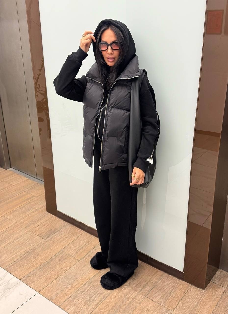 miu miu женский чёрный костюм тройка,костюм тройка miu miu,стильные костюмы,костюм спортивный женский,женский теплый костюм тройка miu miu