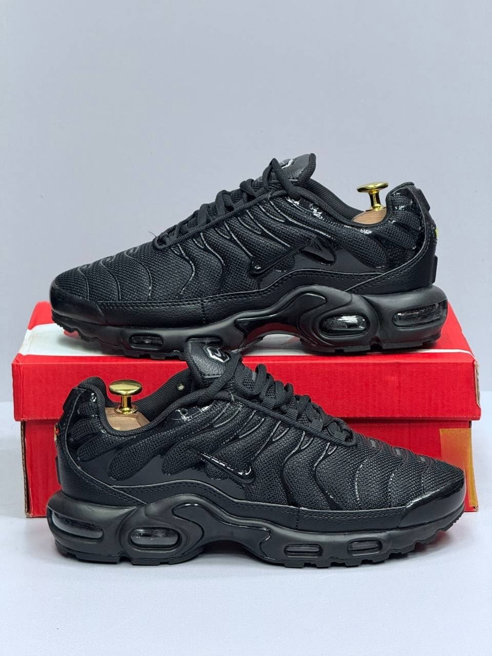 кроссовки nike air max tn plus,мужские кроссовки nike air max tn plus,кроссовки nike air max plus tn nike,nike air max plus tn,кроссовки nike air max plus