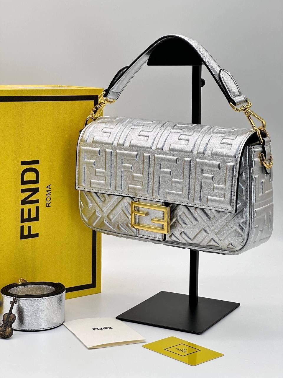 fendi сумка на плечо,сумка fendi baguette,cумка fendi,женская сумка fendi,сумка фенди