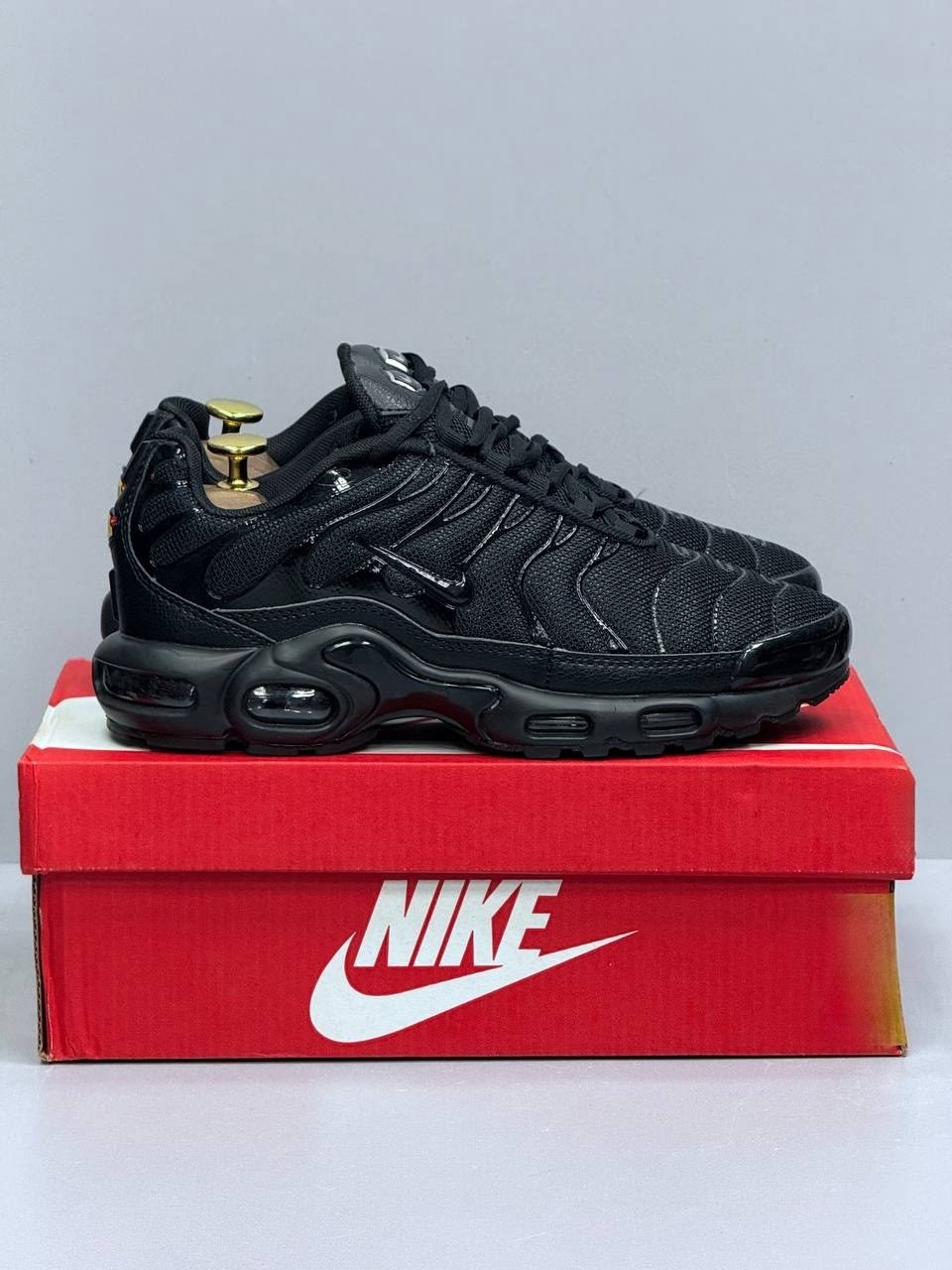 кроссовки nike air max tn plus,мужские кроссовки nike air max tn plus,кроссовки nike air max plus tn nike,nike air max plus tn,кроссовки nike air max plus