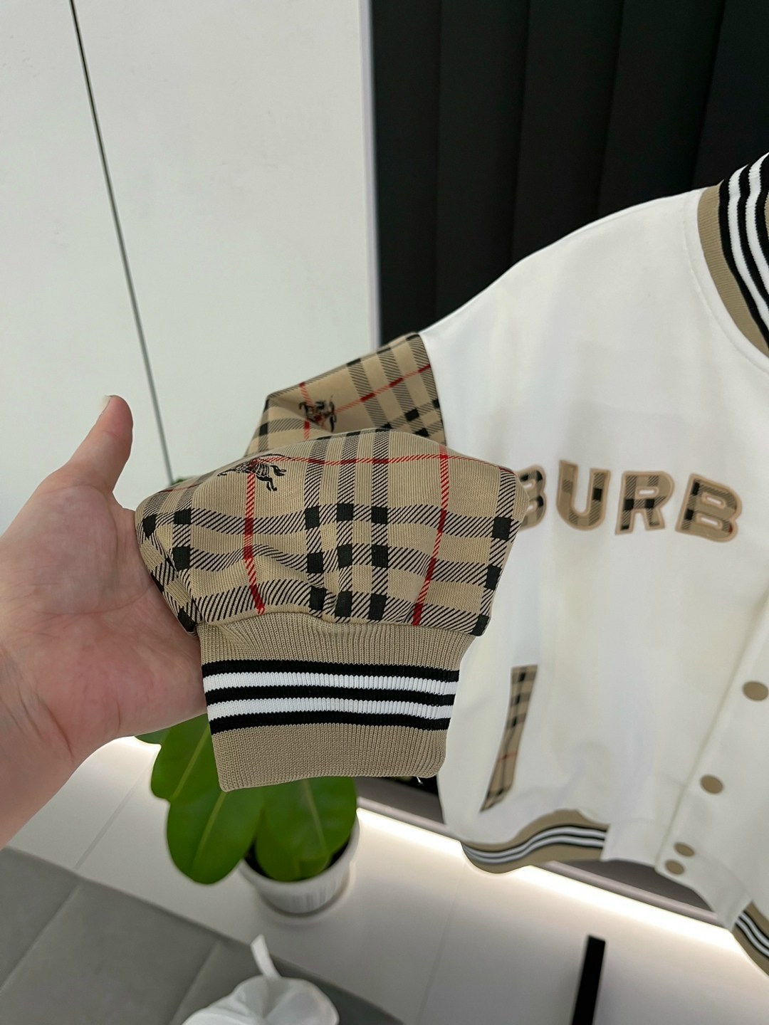 куртка burberry,бомбер burberry,куртка бомбер,бомбер для мальчика,бомбер детские