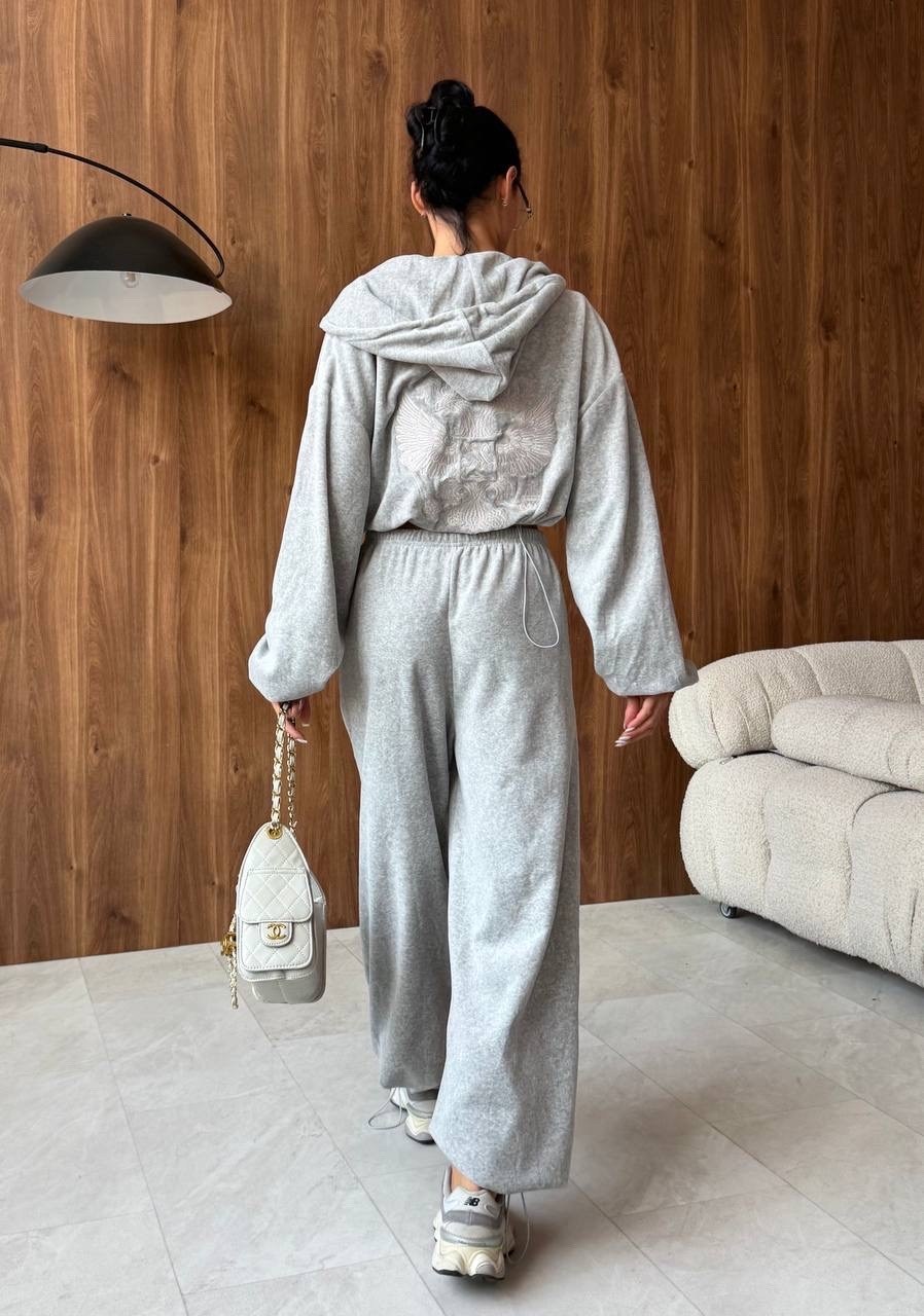 модный костюм,костюм спортивный,костюм женский спортивный,костюм велюр