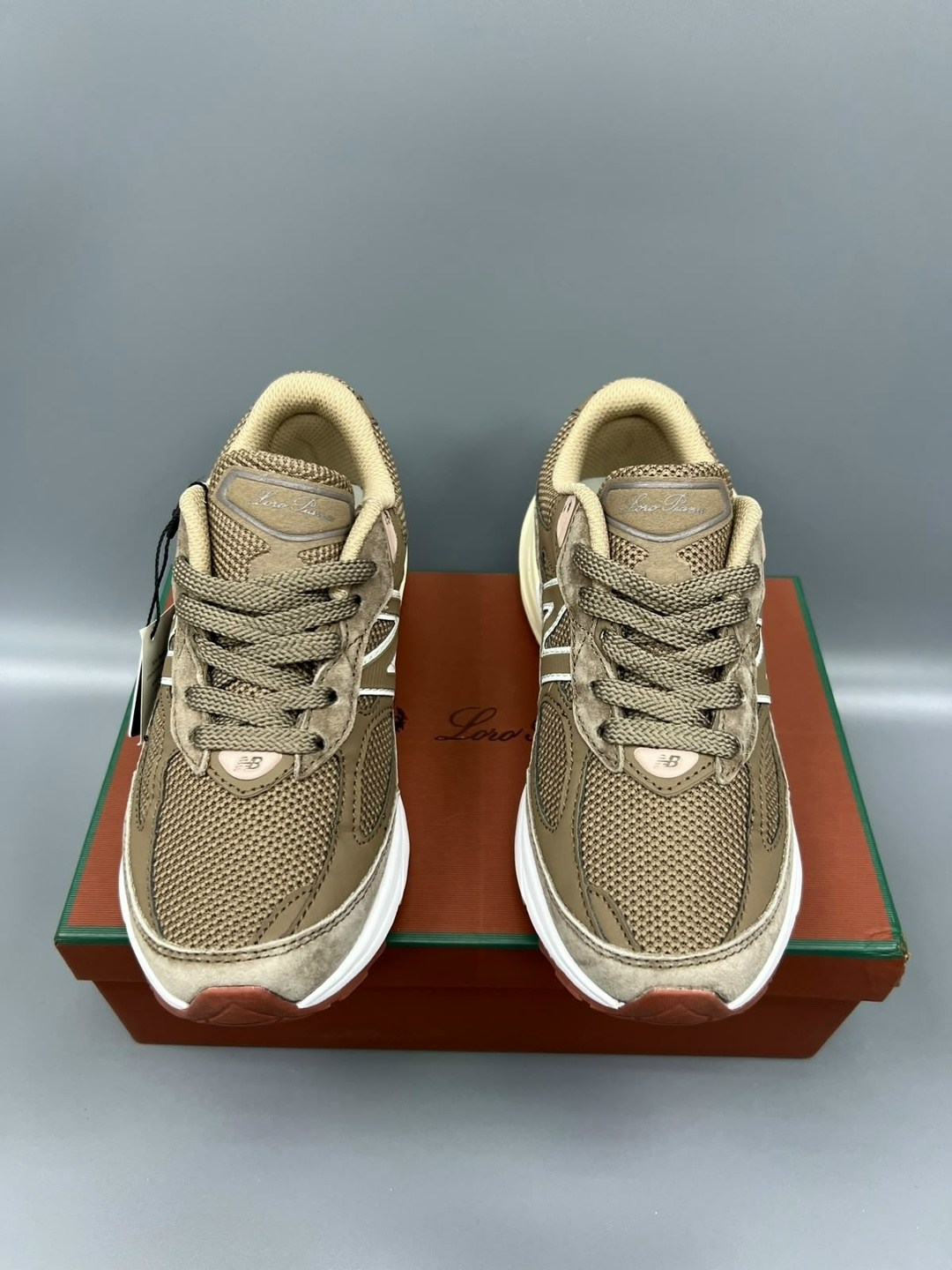кроссовки loro piana x new balance 990v6,кроссовки loro piana x new balance 990v6 new balance цвет бежевый,кроссовки new balance,кроссовки loro piana x nb 990v6 new balance,кроссовки new balance 990