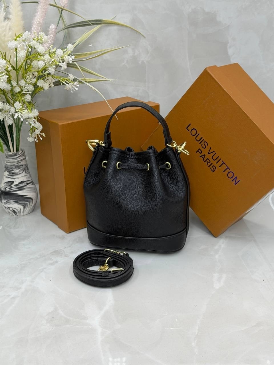 louis vuitton сумка на плечо,louis vuitton сумки,сумка,сумка ведро луи виттон,сумка модная